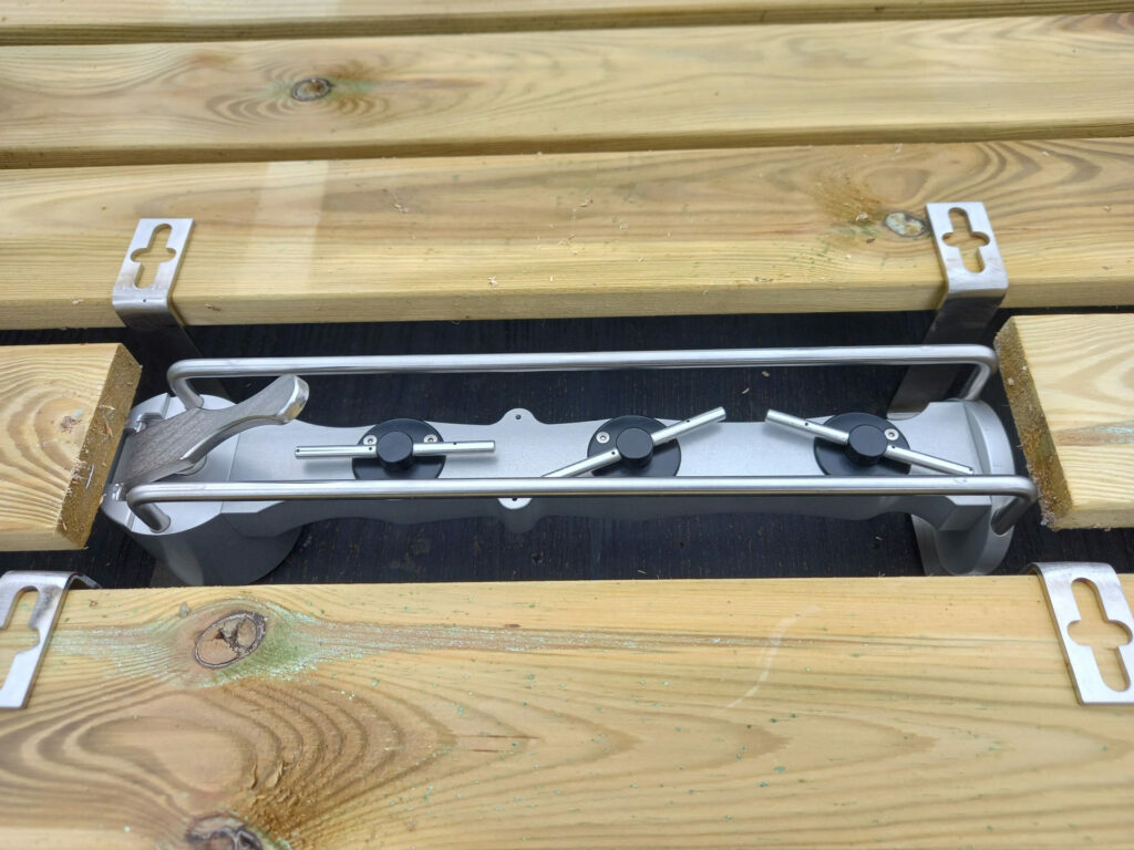 Foot-Blow 1010 encastré dans un plancher bois